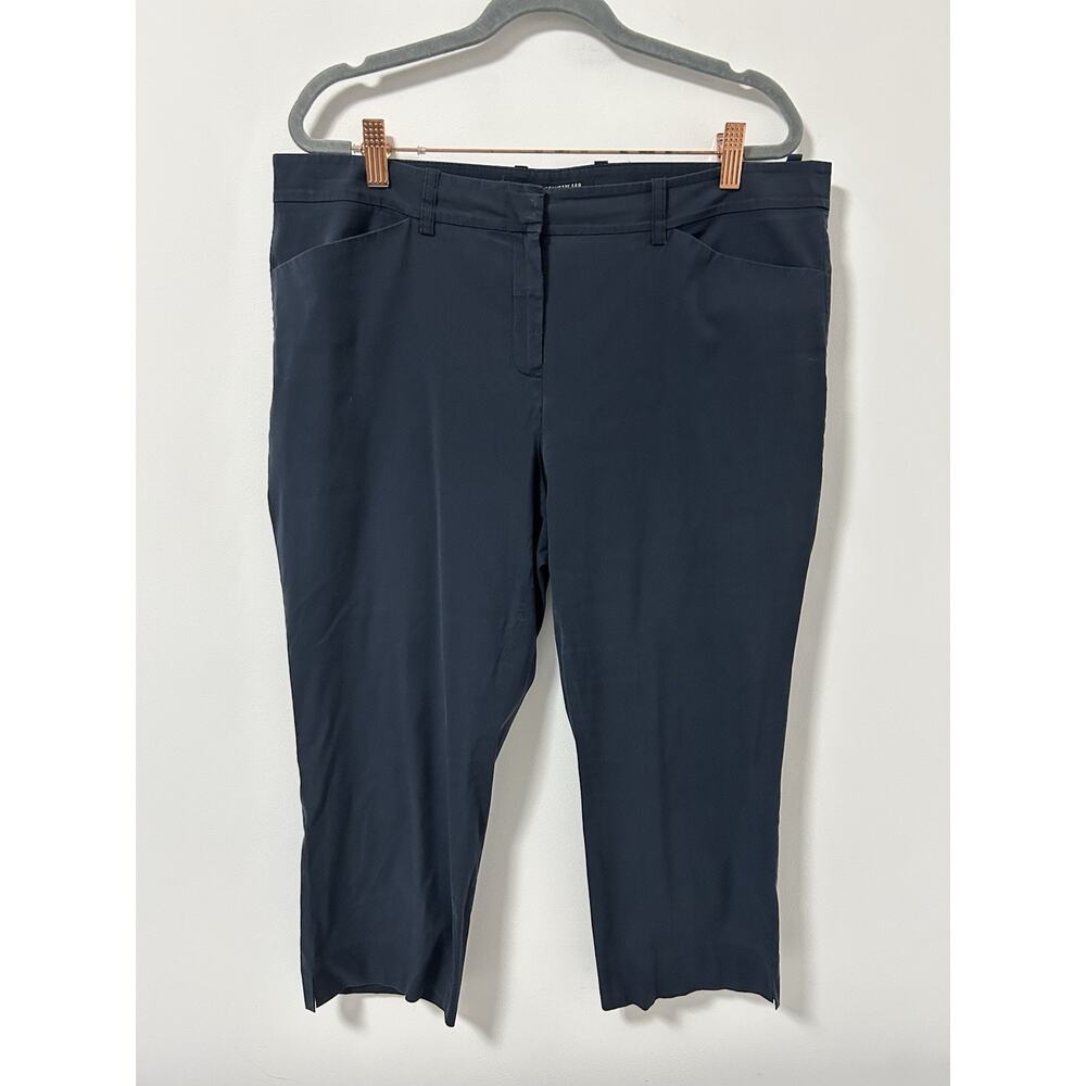 LAFAYETTE 148 WOMEN'S size 12 NAVY COTTON BLEND Button‎ Front CAPRI PANTS
